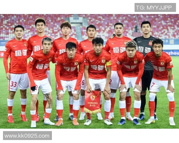 广州篮球队的默契配合与战术创新探讨