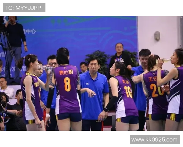 深圳排球队以69分领跑冠军赛积分榜争夺冠军形势愈发明朗