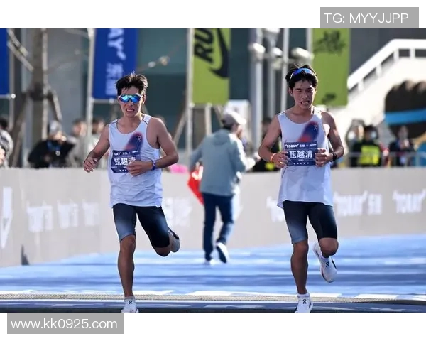 南京飞盘队在马拉松大满贯积分榜中以76分稳居第一名引发关注 南京飞盘队在马拉松大满贯积分榜中以76分稳居第一名引发关注